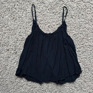 Old Navy Black Camisole Top Medium Petite Flowy Tank Top Sleeveless Blouse M